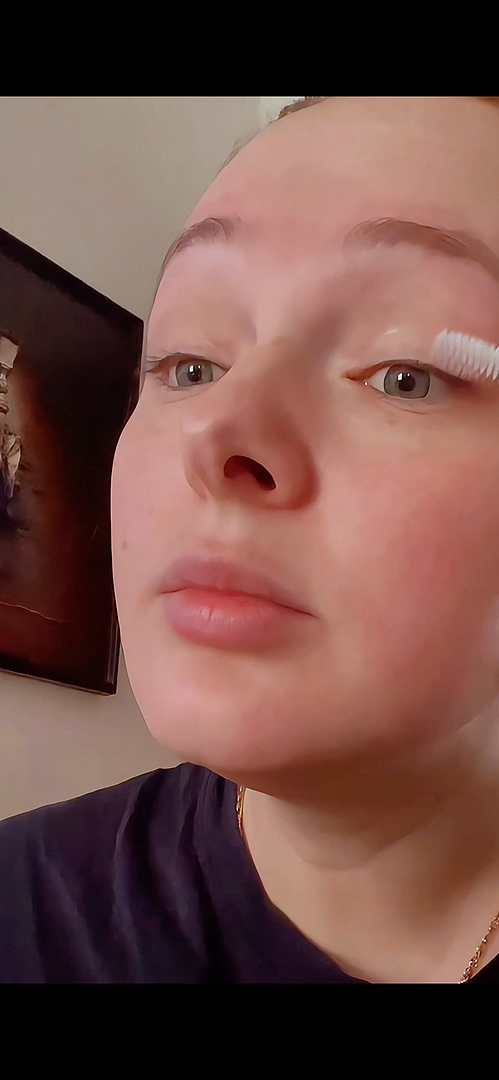 Vitry Toni'Cils vippe- og brynserum styrkende