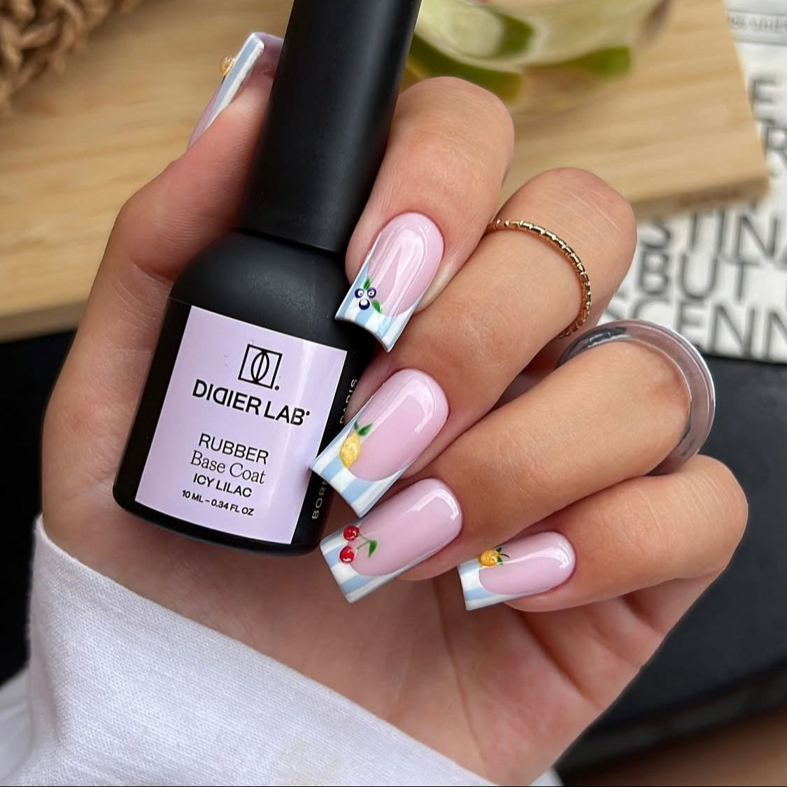 Didier Lab Rubber Base Icy Lilac base coat 2-i-1
