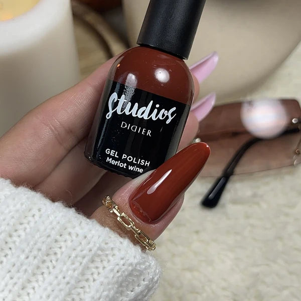 Didier Lab Studios Merlot Wine gellakk 8 ml mørkerød